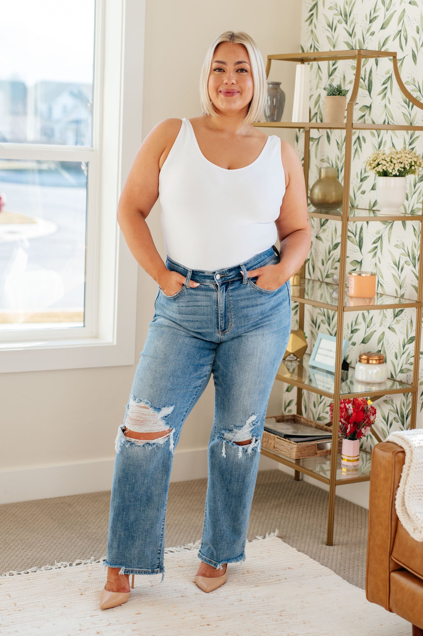 Rose High Rise 90's Straight Jeans in Light Wash | Judy Blue