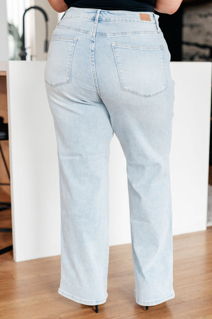 Brooke High Rise TUMMY CONTROL Top Vintage Wash Straight Jeans | Judy Blue